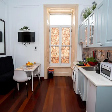 Cosy 1Bedroom 1 Double Bed 1 Single Bed 1 Bathroom Apartment Central Lisbon Διαμέρισμα Lisboa